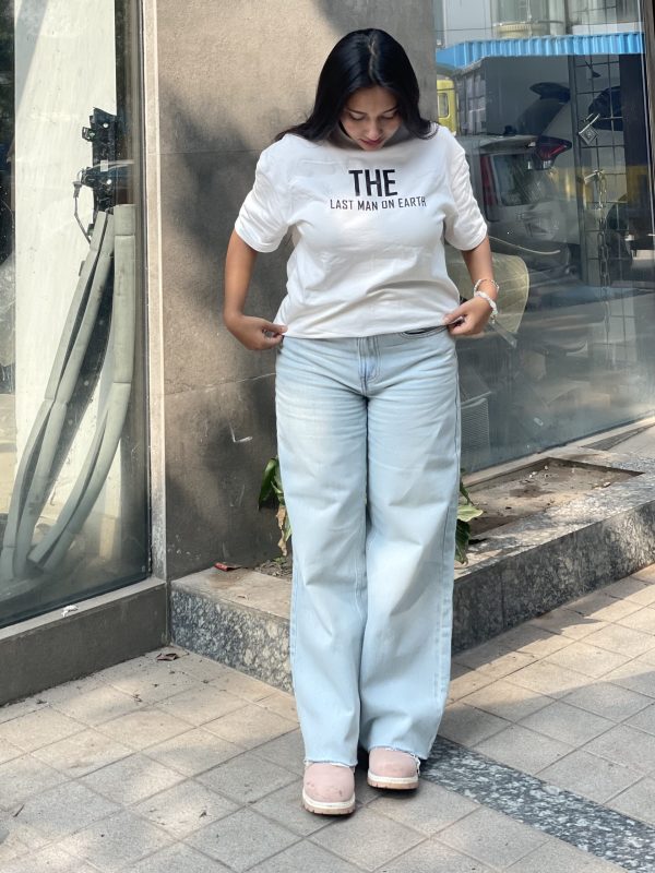 Hem Cut- High Rise Wide Leg